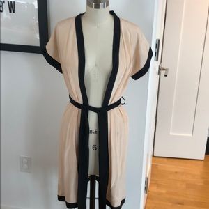 Fleur du Mal Cream and Black Robe